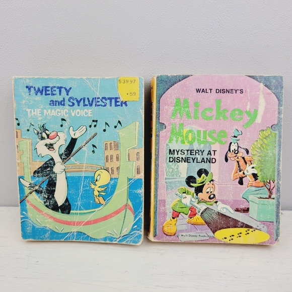 Vintage Little Big Books Disney Mickey Mouse Goofy Batman Tweety Lassy - Picture 3 of 16